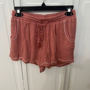 women’s shorts- beachy